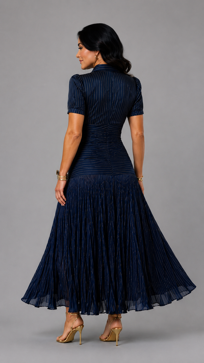 Adriana | Robe Midi en Satin à Rayures Rétro
