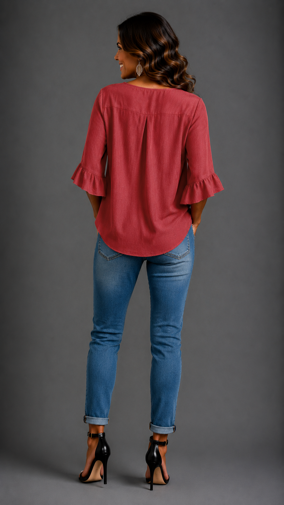 Sophia | Chemisier uni en coton et lin avec boutons en bois et volants