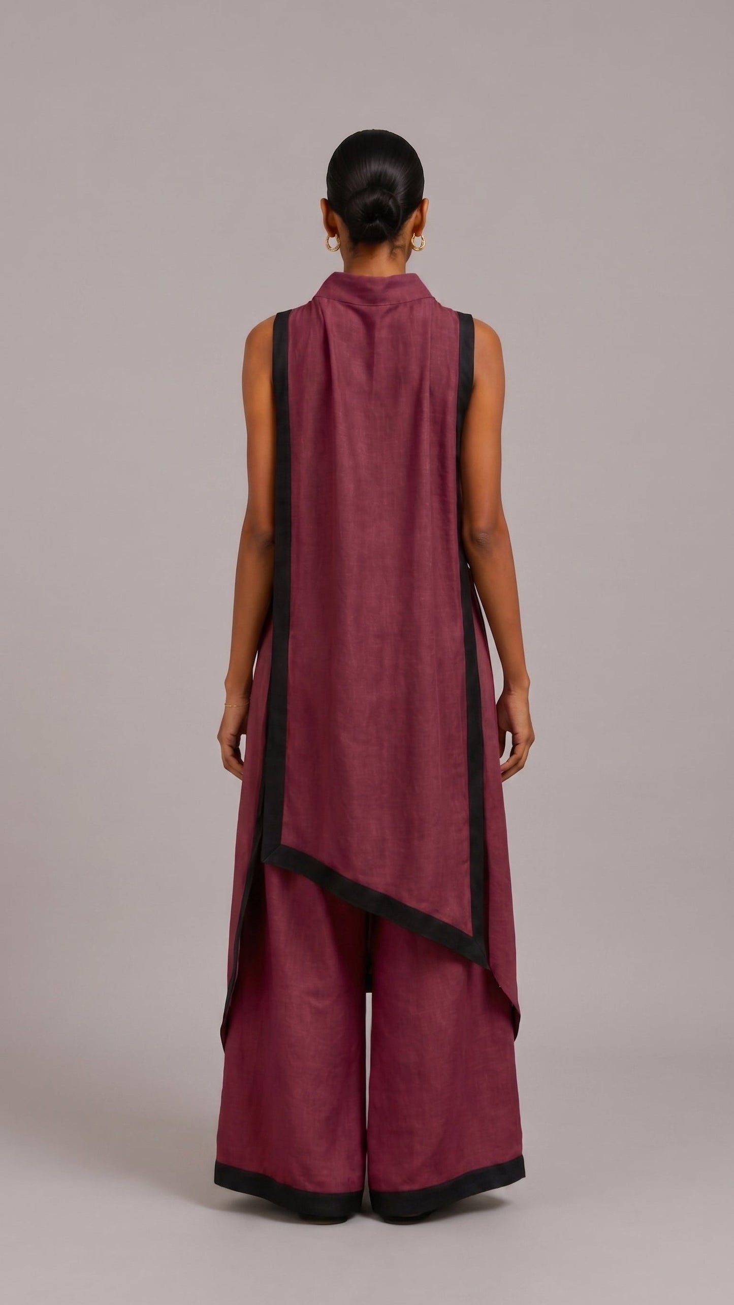 Elara | Ensemble en Lin